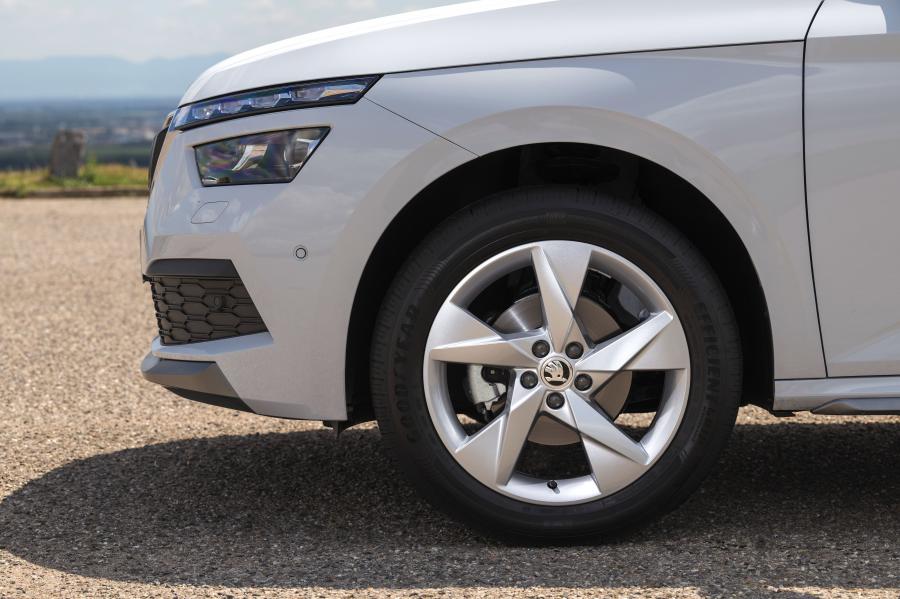Колеса Skoda Kamiq 2019 года  (WW) (фото 193 из 217)